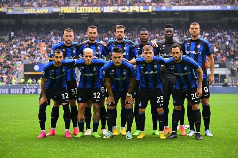 Đứng ở vị trí số một là câu lạc bộ Inter Milan với tổng 82 điểm sau 31 vòng đấu 